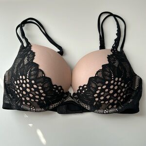 Black/Nude Lace PushUp Bra